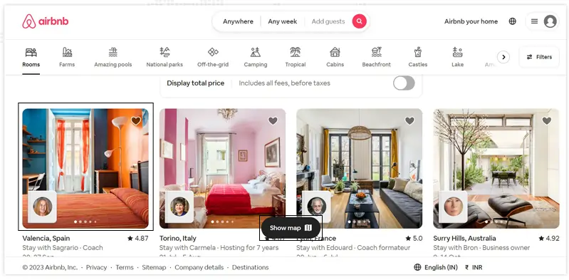  AirBnB's captivating landing page 